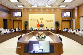 An overview of the NA Standing Committee discussion (Photo: VNA)