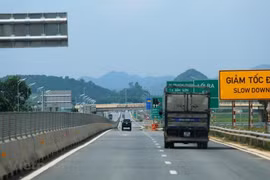 A four-lane section of the eastern North-South expressway has been put into operation. (Photo: VietnamPlus)