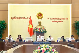The National Assembly (NA) Standing Committee on July 28 discusses proposed amendments to the 2024 Land Law during its fourth meeting. (Photo: VNA)