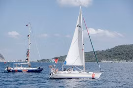 Sailboats carrying activists from the Global Sumud Flotilla sail off the coast of Turkey as part of a mission heading toward the Gaza Strip. (Photo: AFP)