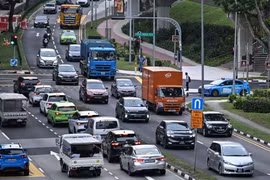 A view of traffic in Singapore. (File photo: CNA/Lan Yu)