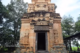 Ancient tower preserves 1,000 years of Oc Eo culture