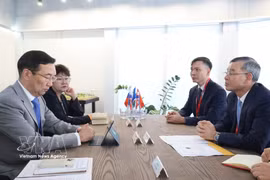At the meeting between Minister of Finance Ngo Van Tuan and Aysen Sergeyevich Nikolayev, Head of the Sakha Republic (Yakutia) of Russia on September 3 (Photo: VNA)