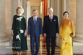 General Secretary of the Communist Party of Vietnam Central Committee and President To Lam and his spouse meet with Belgian King Philippe and Queen Mathilde (Photo: VNA)