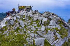 Its exceptional historical and cultural values ​​have established Yen Tu as a sacred place in the spiritual life of the Vietnamese people. (Photo: VNA)