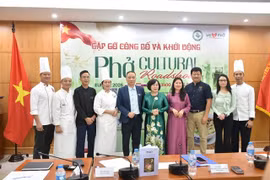 Many leading Vietnamese culinary artisans, experts, and chefs will participate in the 'Pho' Cultural Roadshow Europe 2026 to tell Vietnamese culture through the national dish. ( Photo courtesy of the State Committee for Overseas Vietnamese)