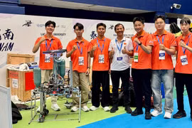 The LH-FOF team from Vietnam's Lac Hong University represents the country at ABU Robocon 2026. (Photo: VTV)