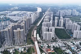 Package XL3 of the Ho Chi Minh City Ring Road 3 passing through Vinhomes Grand Park urban area, Long Binh ward. (Photo: VNA)