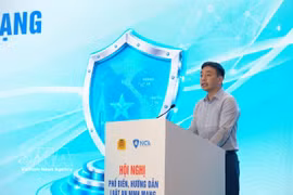 Lieutenant General Le Xuan Minh, director of the Cybersecurity and High-Tech Crime Prevention Department under the Ministry of Public Security, delivers a speech at the conference in Hanoii on August 21 morning (Photo: VNA)
