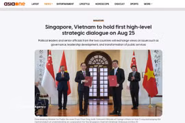 An article on AsiaOne highlighting the upcoming official visit to Singapore by Politburo member and Standing member of the Communist Party of Vietnam (CPV) Central Committee's Secretariat Tran Cam Tu (Photo: VNA)