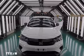 Automobile manufacturing at Hon Da Vinh Phuc factory (Photo: VNA)