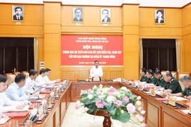 Politburo Member and Standing Member of the CPV Central Committee’s Secretariat Tran Cam Tu speaks at the conference (Photo: VNA)
