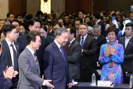 General Secretary of the Communist Party of Vietnam Central Committee To Lam and Prime Minister of the Republic of Korea (RoK) Kim Min-seok attend a Vietnam - RoK Economic Forum in Seoul on August 12. (Photo: VNA)