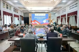 A meeting between the Indonesian National Development Planning Ministry and the French Development Agency in Jakarta on April 24. (Photo: ANTARA)