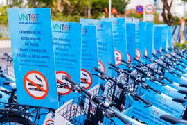 Tobacco is the leading cause of disease and death worldwide, claiming more than 8 million lives each year (Photo: baodautu.vn)
