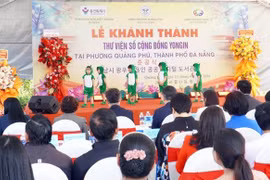 At the inauguration of the community digital library in Quang Phu ward, Da Nang city. (Photo: VNA)