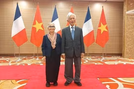 the Vietnamese-French professor spouses Tran Thanh Van and Le Kim Ngoc (Photo: baochinhphu.vn)