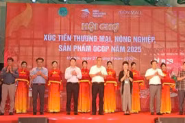 Delegates at the opening ceremony of the 2025 Trade Promotion Fair for Agricultural and OCOP Products. (Photo: VNA)