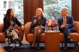 Speakers at the conference (from left): AVPI Advisory Board Chair Dr Le Thu Huong, Australian Ambassador to Vietnam Gillian Bird, and Vietnamese Consul General in Sydney Nguyen Thanh Tung. (Photo: VNA)