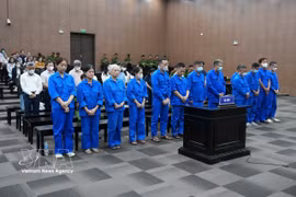 The defendants at the court on August 20 (Photo: VNA)