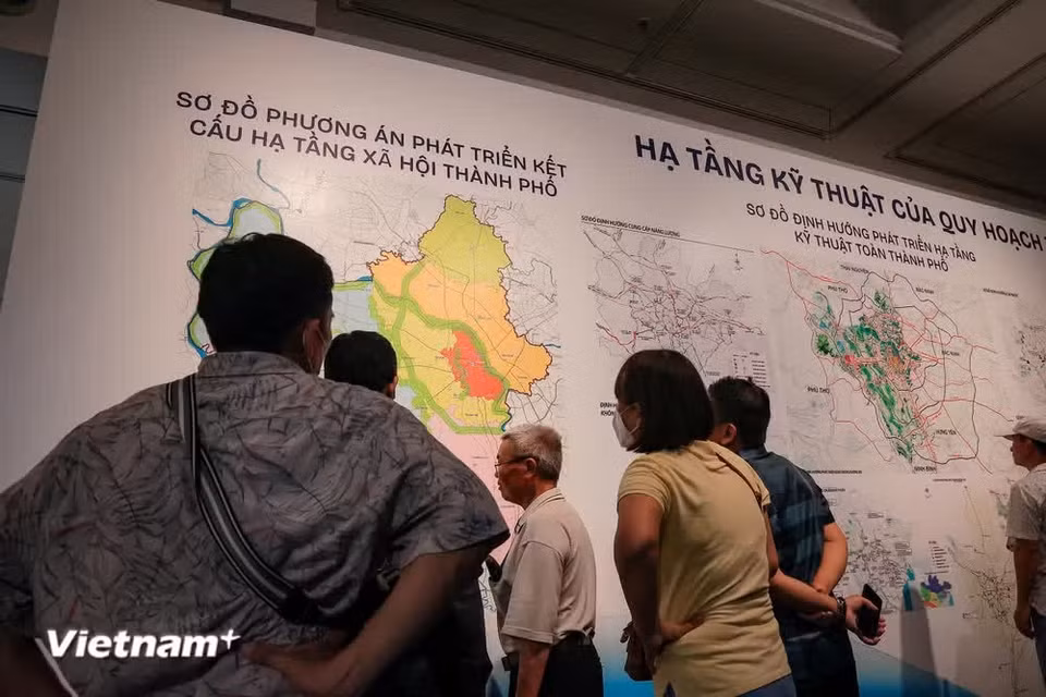 Gallery - A closer look at Hanoi’s 100-year master plan exhibition at Hanoi Museum - image 41
