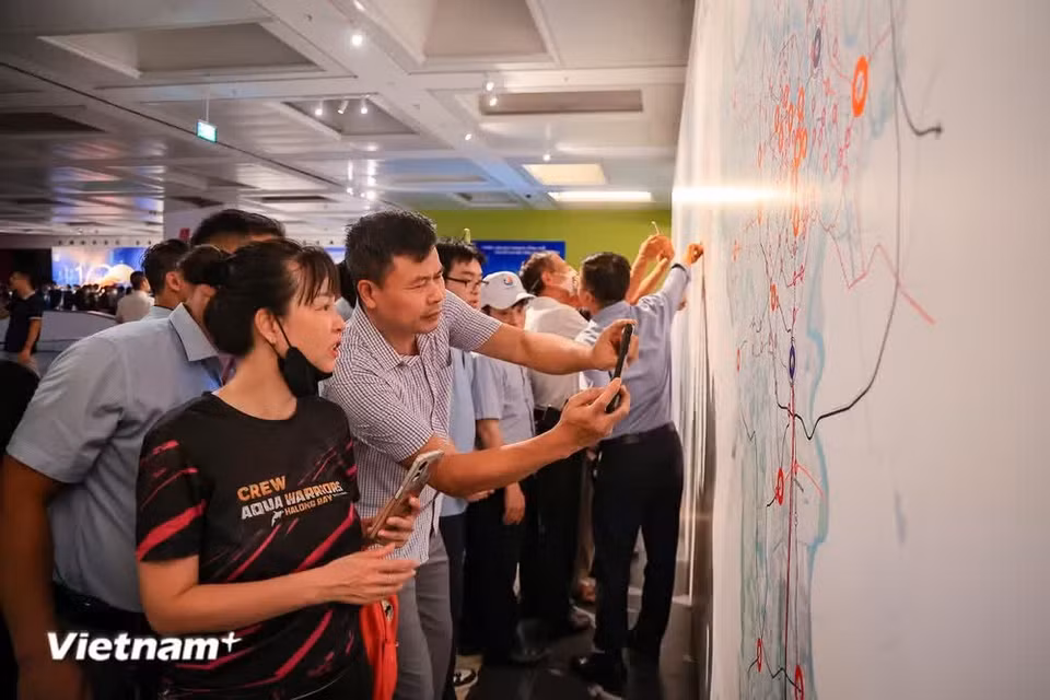 Gallery - A closer look at Hanoi’s 100-year master plan exhibition at Hanoi Museum - image 47