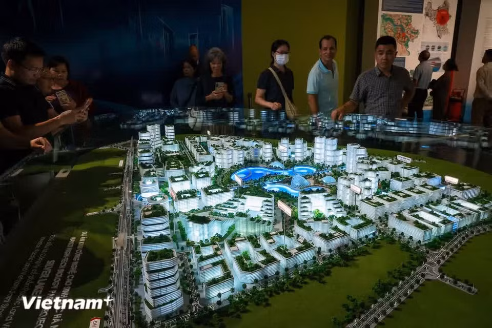 Gallery - A closer look at Hanoi’s 100-year master plan exhibition at Hanoi Museum - image 51