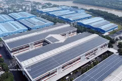 Rooftop solar power system at Kizuna JV Joint Stock Company in Tan Kim Industrial Park (Can Giuoc commune, Tay Ninh). (Photo: VNA)