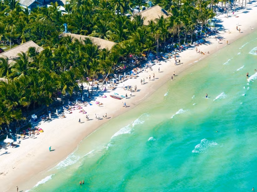 Phu Quoc’s tourism revenue has exceeded its full-year target by 1%, accounting for nearly 80% of An Giang province’s total (Photo: Sun Group)