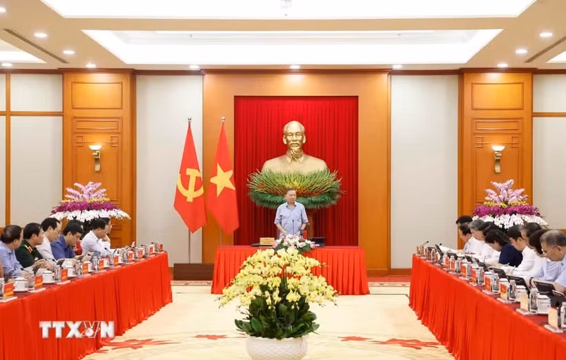 Party General Secretary and President To Lam speaks at a working session with Ministry of Education and Training on June 16 (Photo: VNA) 