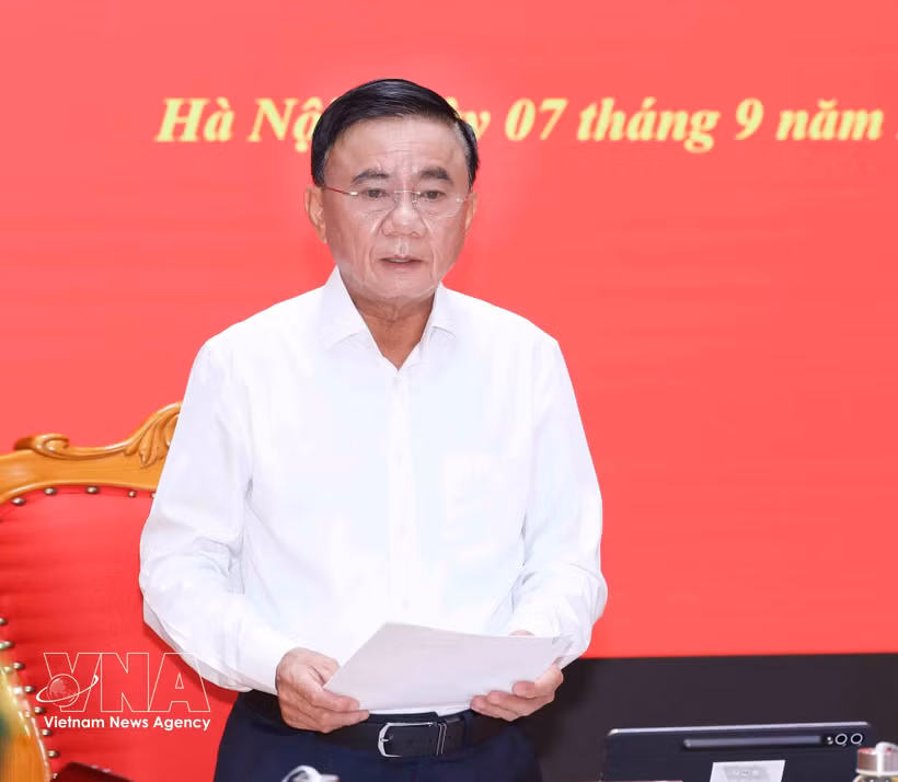 Politburo Member and Standing Member of the Communist Party of Vietnam (CPV) Central Committee’s Secretariat Tran Cam Tu speaks at the meeting of the Standing Board of Party Committee of Central Party Agencies for August in Hanoi on September 7, 2026. (Photo: VNA)