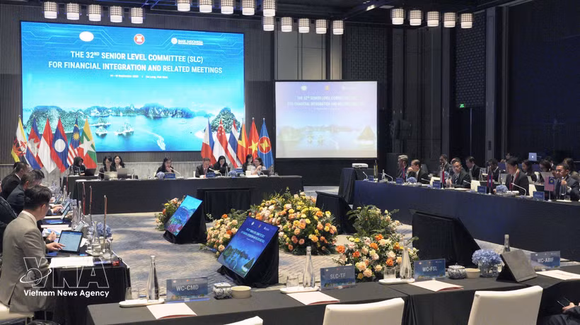 The 32nd meeting of the ASEAN Senior-Level Committee on Financial Integration (SLC) and related events are held in Quang Ninh city on September 14–15. (Photo: VNA)