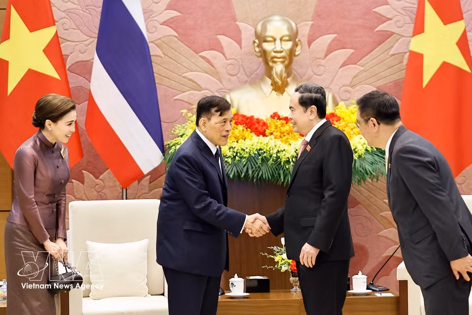 National Assembly President Tran Thanh Man meets with King Maha Vajiralongkorn Phra Vajiraklaochaoyuhua of Thailand and Queen Suthida Bajrasudhabimalalakshana (Photo: VNA) ​
