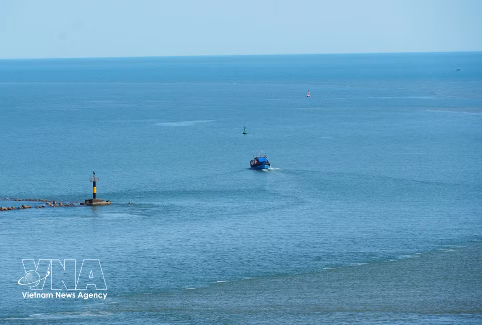 The lighthouse at Thuan An estuary in Hue city. (Photo: VNA)