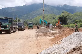 Lai Chau fast tracks emergency housing for flood hit families