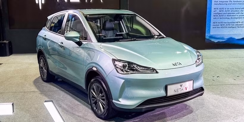 The compact electric vehicle, made by Chinese carmaker Hozon Auto, is the cheapest EV on sale in Malaysia. (Source: malaymail.com)