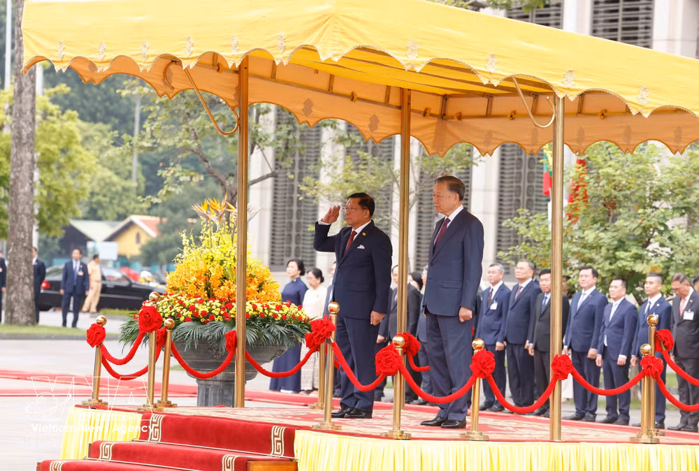 vnanet-top-vietnamese-leader-chairs-welcome-ceremony-for-president-of-myanmar-2.jpg