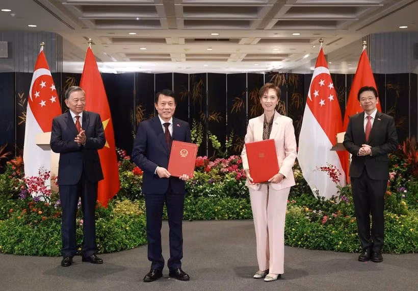 vietnam-singapore-issue-joint-statement.jpg