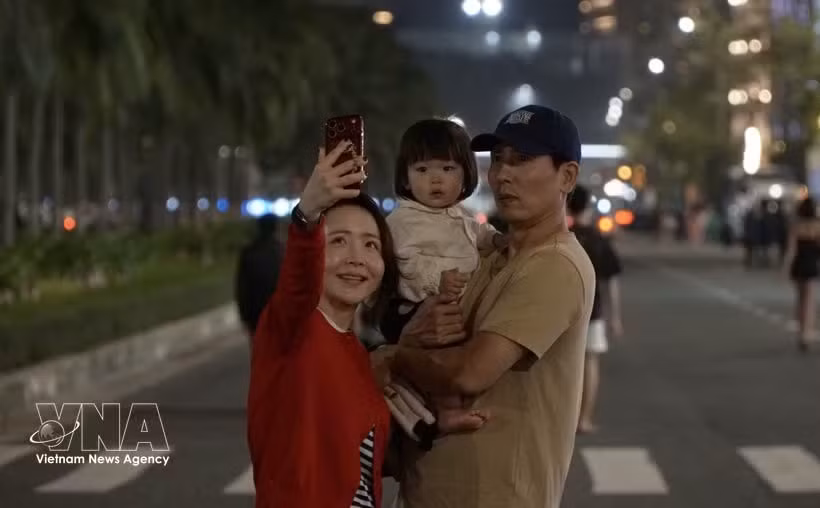 korean-visitors-to-vietnam.jpg