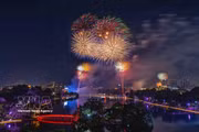 Hanoi lights up with spectacular fireworks to celebrate National Day 