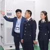 A representative of Sumika Electronic Materials Vietnam (VSIP Bac Ninh Industrial Park, Tu Son Ward) briefs the delegation from Customs Sub-department Region V on the company's operations. (Photo: báo bắc ninh)