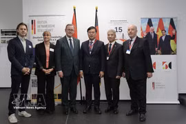Officials attend the Vietnam Conference 2026 in Berlin on October 14. (Photo: VNA)
