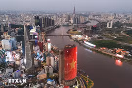 Ho Chi Minh City is striving to grow into a leading urban and financial hub in Southeast Asia. (Photo: VNA) 