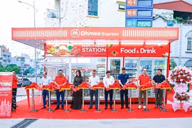 The grand opening of one Ohmee Express store. (Photo courtesy of Ohmee Vietnam)