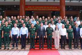 Prime Minister urges military to enhance strategic advisory role