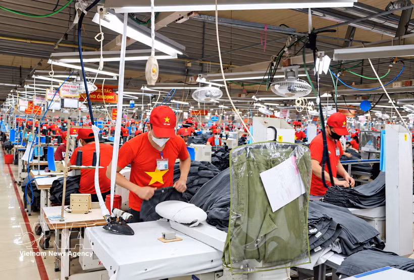 At a garment company in Bac Ninh city. (Photo: VNA)