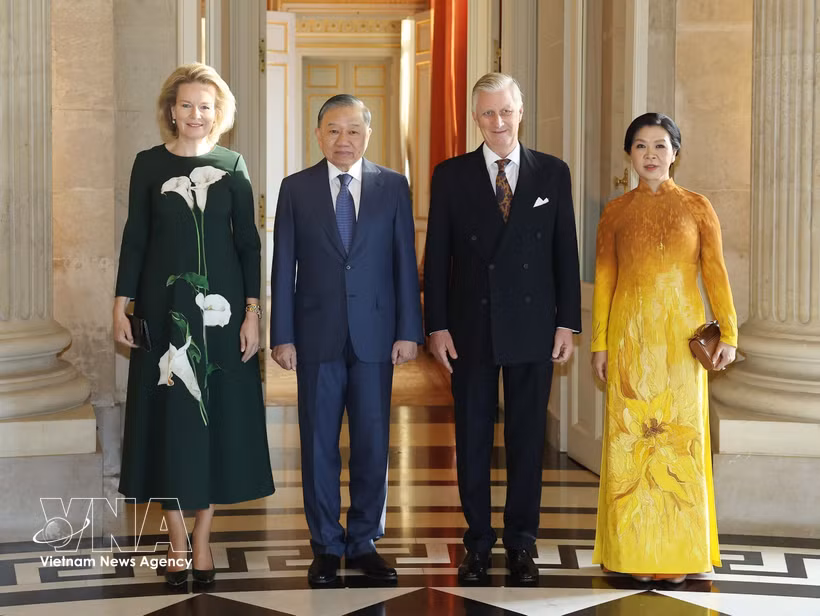 General Secretary of the Communist Party of Vietnam Central Committee and President To Lam and his spouse meet with Belgian King Philippe and Queen Mathilde (Photo: VNA)