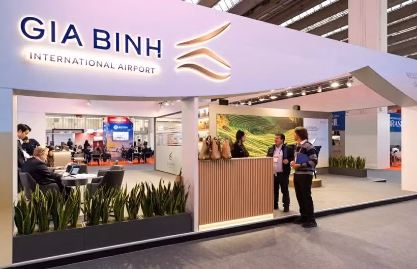 The booth of Gia Binh International Airport at Routes World 2026 (Photo: baoquocte.vn)