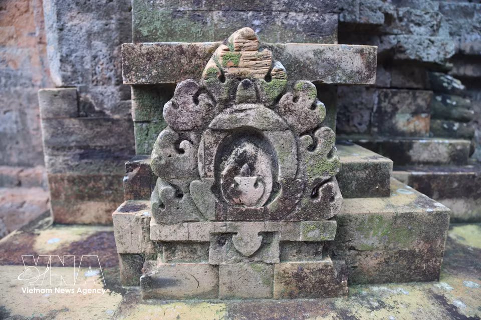 Carved details on Binh Thanh ancient tower offer glimpses into an ancient culture. (Photo: VNA)
