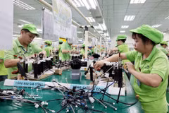 A production line for electrical wires at Bandai Vietnam Co., Ltd., in Bo Trai Industrial Park in Hoa Binh ward of Phu Tho province. (Photo: VNA)